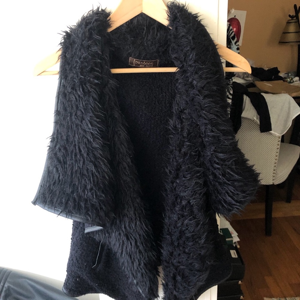 Fur vest